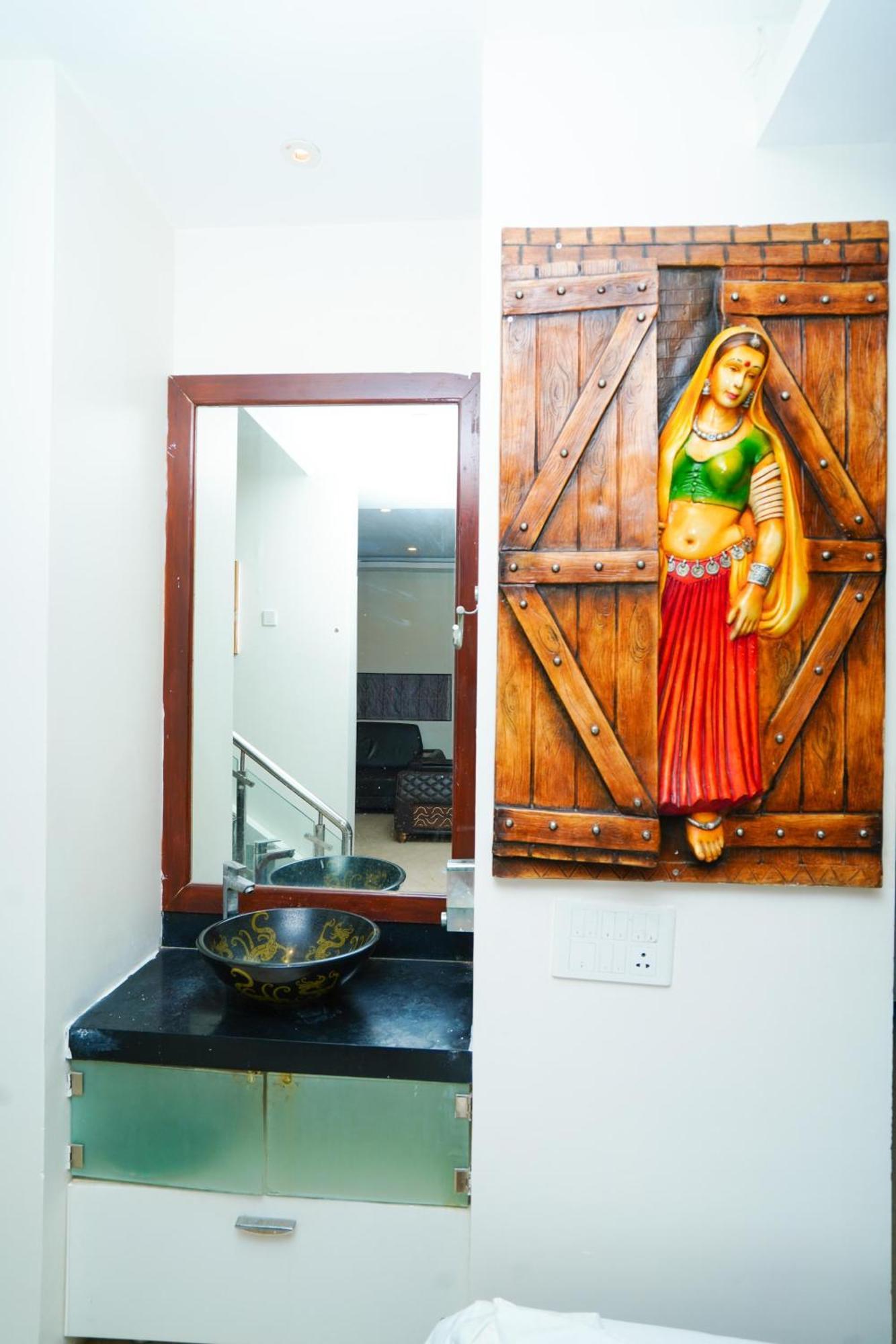 Golden Villa - Duplex House With Private Theater - Near To Alipiri And Bhudevi Ttd Ticket Counter And Kapilateertham Тирупати Екстериор снимка
