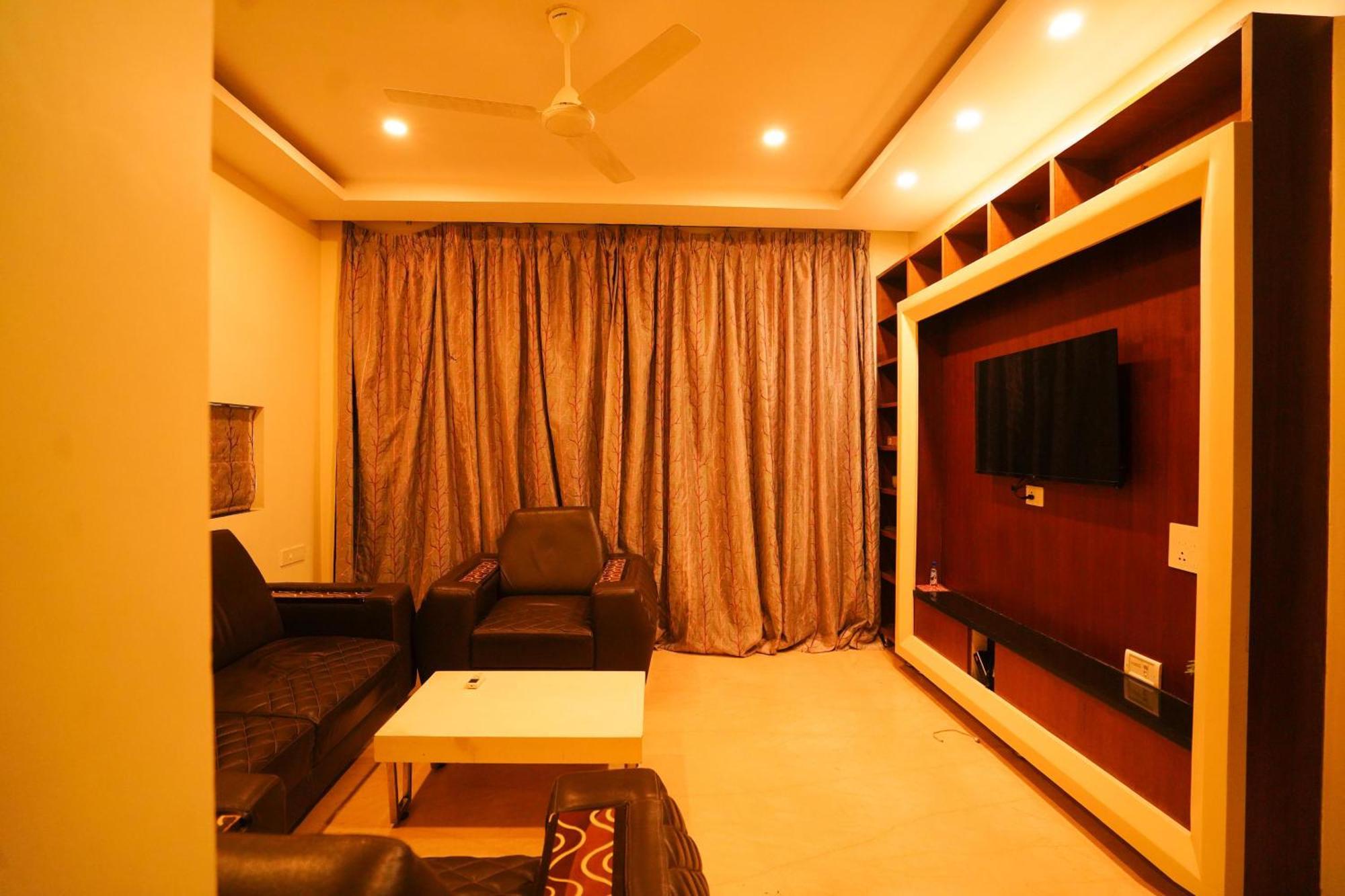 Golden Villa - Duplex House With Private Theater - Near To Alipiri And Bhudevi Ttd Ticket Counter And Kapilateertham Тирупати Екстериор снимка