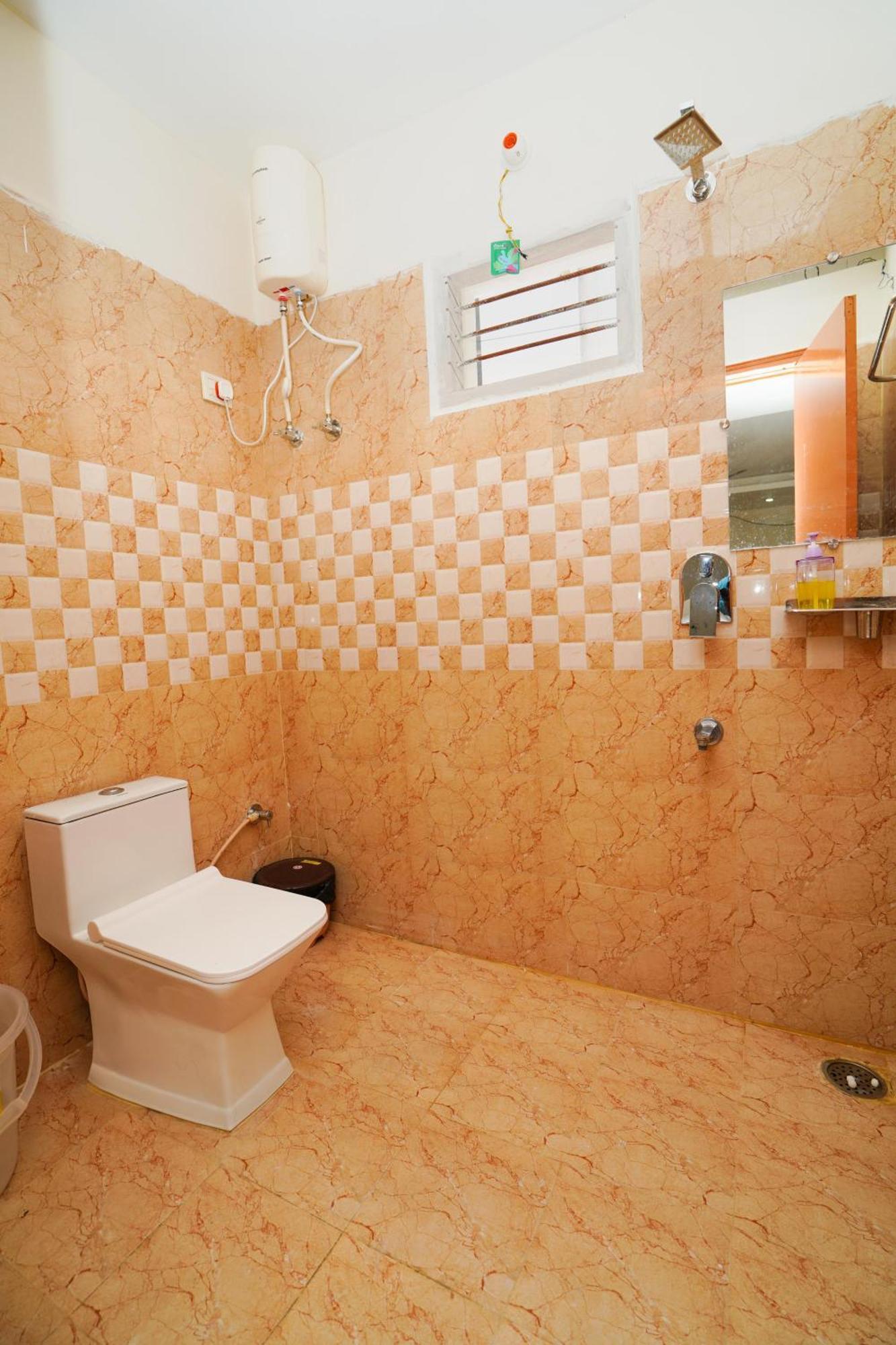 Golden Villa - Duplex House With Private Theater - Near To Alipiri And Bhudevi Ttd Ticket Counter And Kapilateertham Тирупати Екстериор снимка