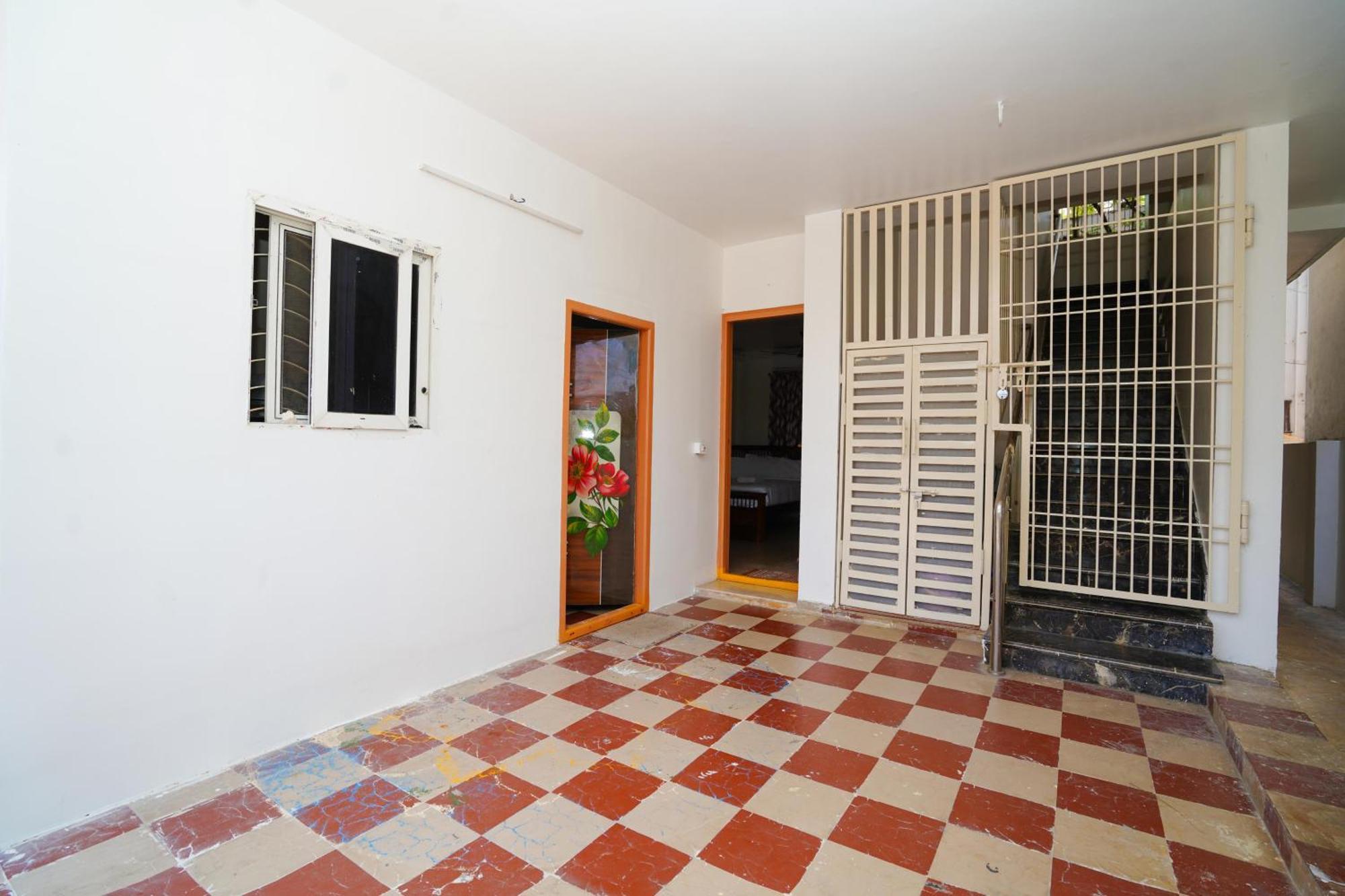 Golden Villa - Duplex House With Private Theater - Near To Alipiri And Bhudevi Ttd Ticket Counter And Kapilateertham Тирупати Екстериор снимка